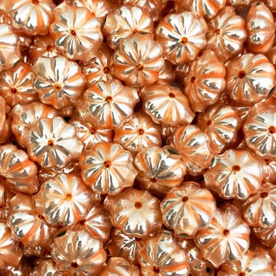 7 Flower Shaped Glass Garland Beads ~ Pearl Peach + Orange Centers ~ 18mm