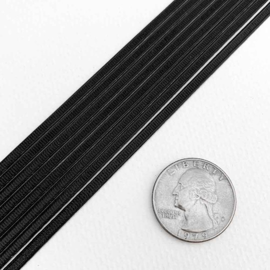 Super Petite Black Ribbed Dresden Trim ~ 1/8" wide