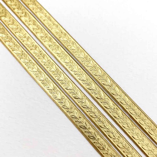 Gold Leaf and Berry Dresden Foil Trim ~ 3/16"