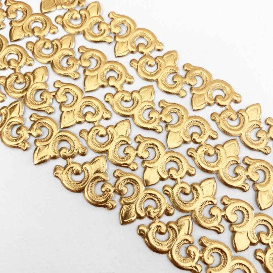 Antique Gold Dresden Foil Fleur-de-lis Swirl ~ 48