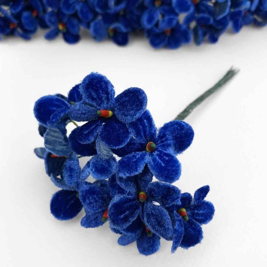 Bouquet of 12 Royal Blue Velvet Forget Me Nots ~ Czech Republic