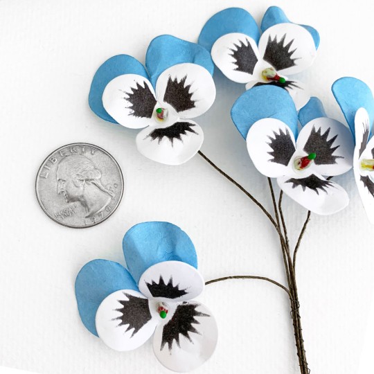 Bunch of Small Paper Pansies ~ Blue + White