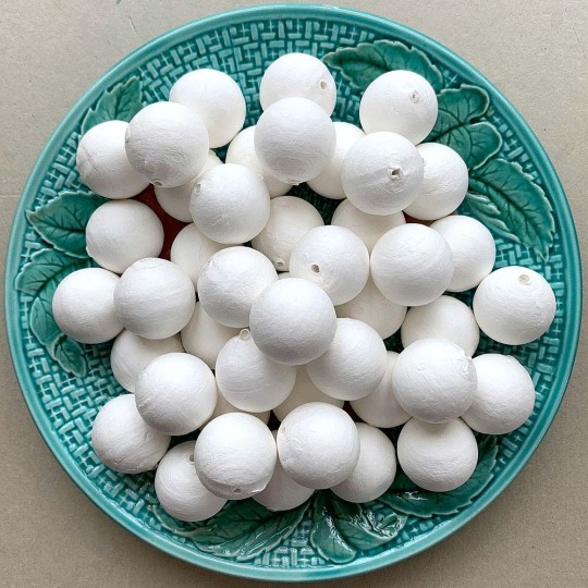 Spun Cotton Balls: 25mm Paper Ball Craft Shapes, 50 Pcs.